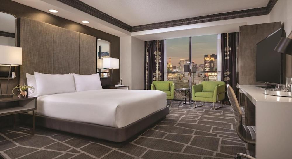 Luxor Hotel & Casino By Suiteness Las Vegas Esterno foto
