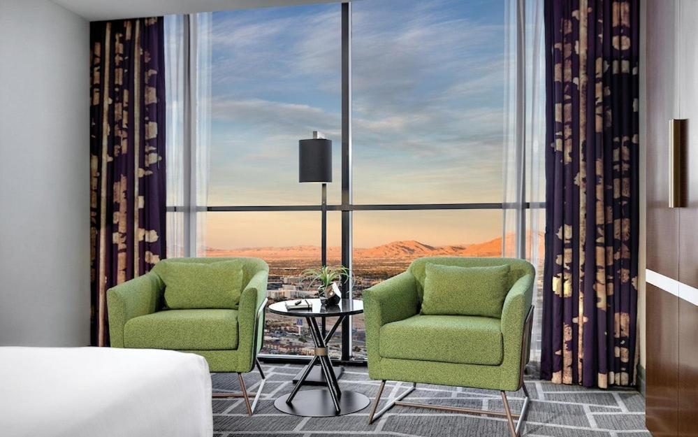 Luxor Hotel & Casino By Suiteness Las Vegas Esterno foto